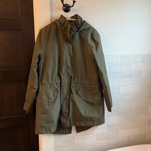 Land Ends Khaki Green Water Resistant Women's Jack Size Medium & Petite